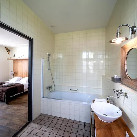 De Brabantse Kluis Hotel 2*