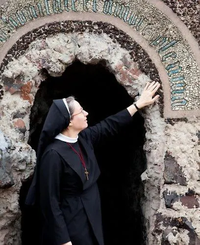 Hotel De Brabantse Kluis 2*