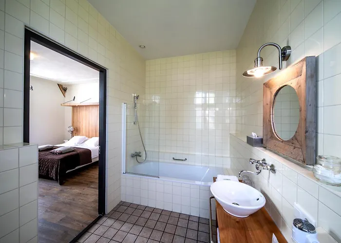 De Brabantse Kluis Hotel 2*