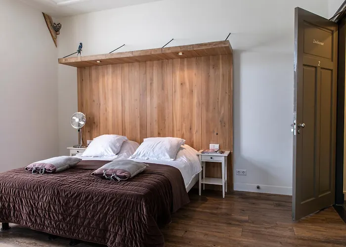 De Brabantse Kluis Hotel 2*